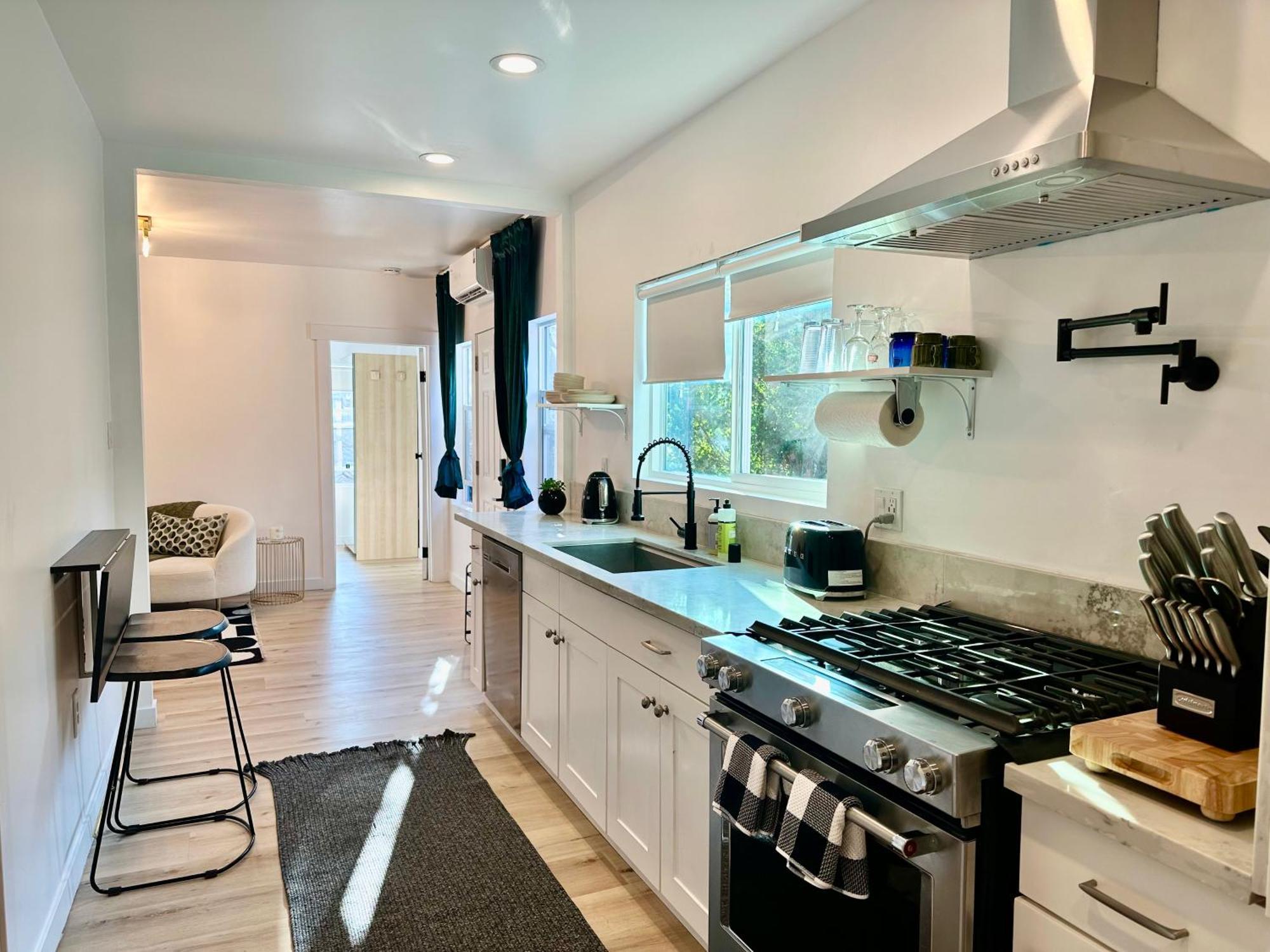 Modern, Remodeled Echo Park House-Walk To Sunset Blvd, Dodgers Stadium, Shops, Bars, Restaurants, Lake, Concerts Villa Los Ángeles Exterior foto